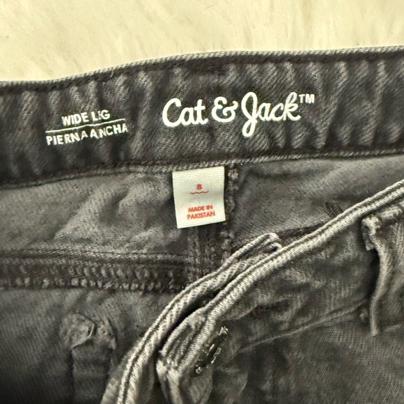 Cat & Jack wide leg Kids Dark Gray Jeans - Picture 2 of 4
